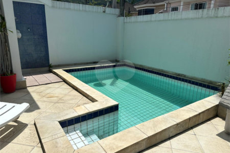 Casa à venda com 4 quartos, sendo 3 suítes, no condomínio Jardins de Florença, Rio de Janeiro - RJ