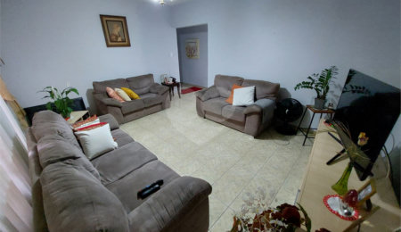 Casa à venda com 2 quartos, sendo 1 suíte,  em Vila Barão, Sorocaba, SP