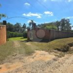Chácara à venda com 4 quartos, sendo 1 suíte, em Cercadinho, Alambari, SP