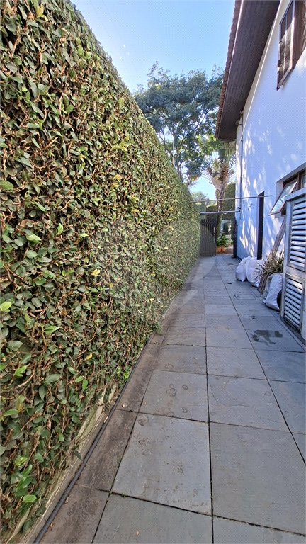 Casa à venda com 5 quartos, sendo 4 suítes, em Butantã, São Paulo, SP