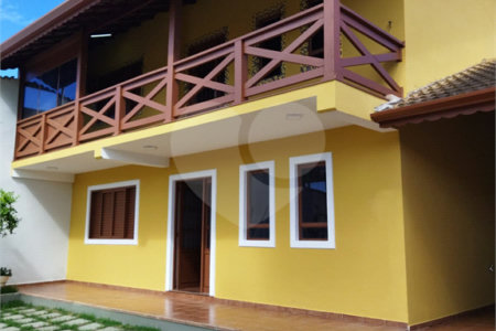 Sobrado à venda com 3 suítes em Vila Thais, Atibaia, SP