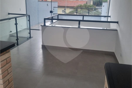 Sobrado à venda com 3 quartos, sendo 1 suíte, em Vila São Paulo, São Paulo, SP
