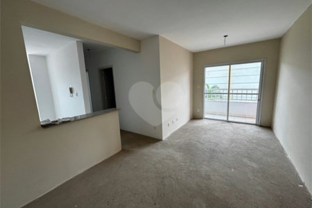 Apartamento à venda com 2 quartos em Guaraú, Salto, SP