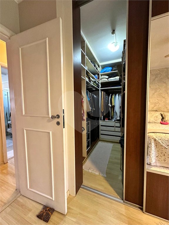 Apartamento à venda com 3 quartos, sendo 1 suíte, em Vila Andrade, São Paulo, SP