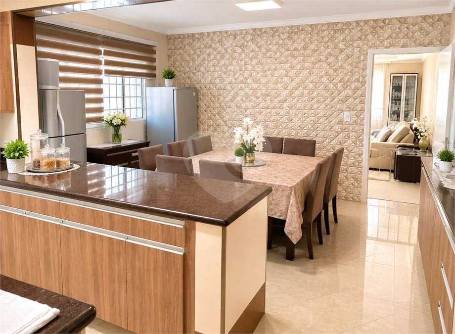 Sobrado à venda com 5 quartos, sendo 3 suítes, em Casa Verde, São Paulo, SP