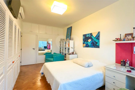 Cobertura à venda com 7 quartos, sendo 3 suítes,  em Lagoa, Rio de Janeiro, RJ