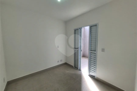 Apartamento à venda com 2 quartos em Vila Mangalot, São Paulo, SP