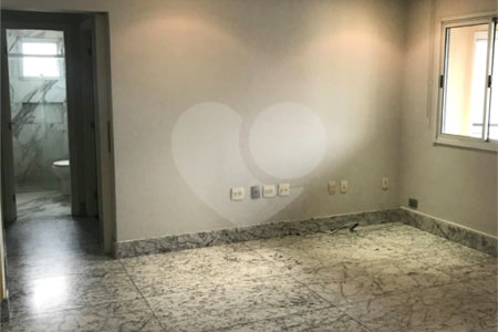Apartamento à venda com 2 quartos, sendo 1 suíte, em Vila Andrade, São Paulo, SP