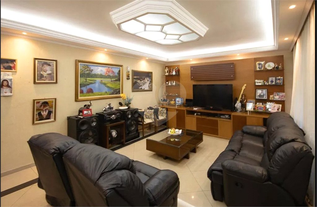 Casa à venda com 5 quartos, sendo 4 suítes, em Vila Maria Alta, São Paulo, SP