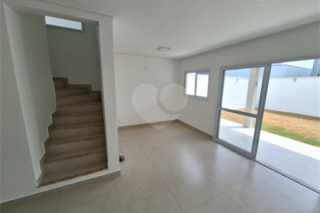 Casa à venda com 3 quartos, sendo 1 suíte, no condomínio Villagio Montalcino, Vinhedo - SP