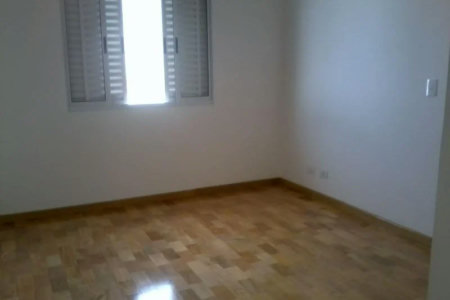 Sobrado à venda com 3 suítes em Vila Inah, São Paulo, SP