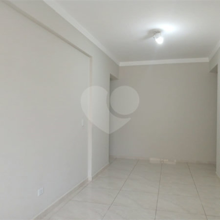 Apartamento para alugar com 2 quartos, sendo 1 suíte, em Jardim Carambeí, São Roque, SP
