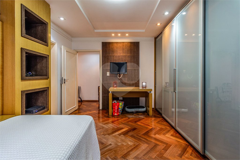 Apartamento à venda com 3 suítes em Bela Vista, São Paulo, SP