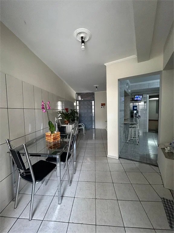 Sobrado à venda com 3 quartos, sendo 1 suíte, em Jardim Jussara, São Paulo, SP
