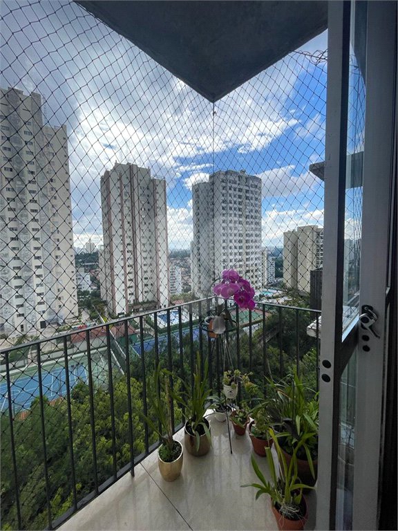 Apartamento à venda com 2 quartos, sendo 1 suíte, em Jardim Londrina, São Paulo, SP