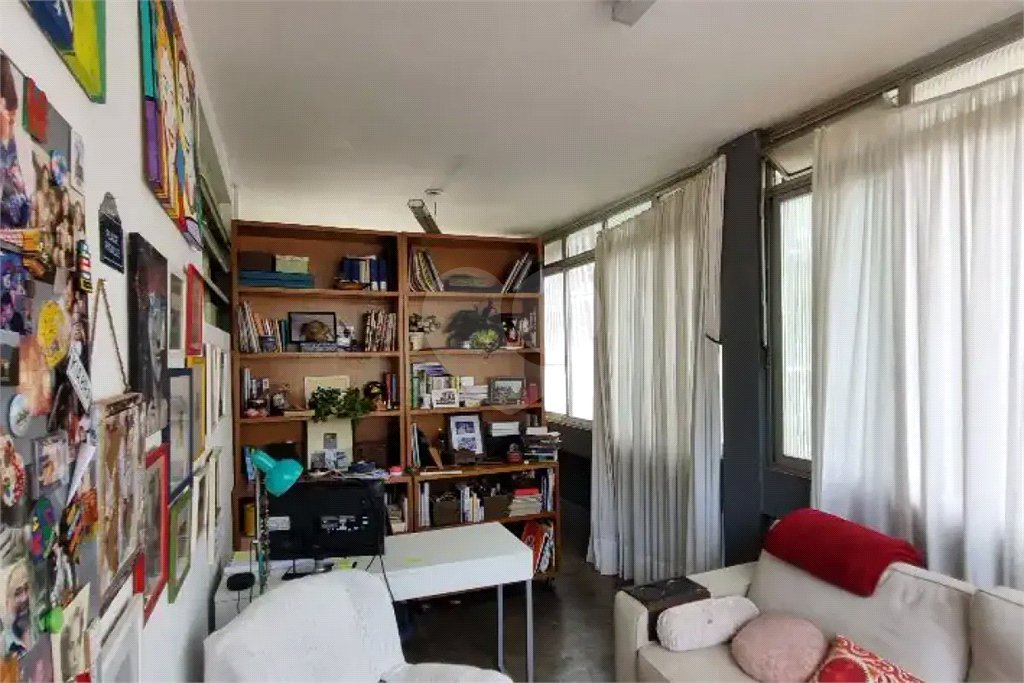 Sobrado à venda com 4 quartos, sendo 1 suíte, em Brooklin, São Paulo, SP