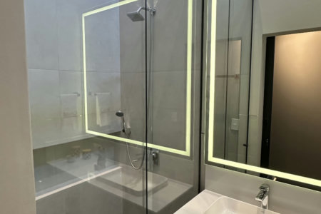 Casa à venda com 4 quartos, sendo 2 suítes,  no condomínio Damha IV, Presidente Prudente - SP