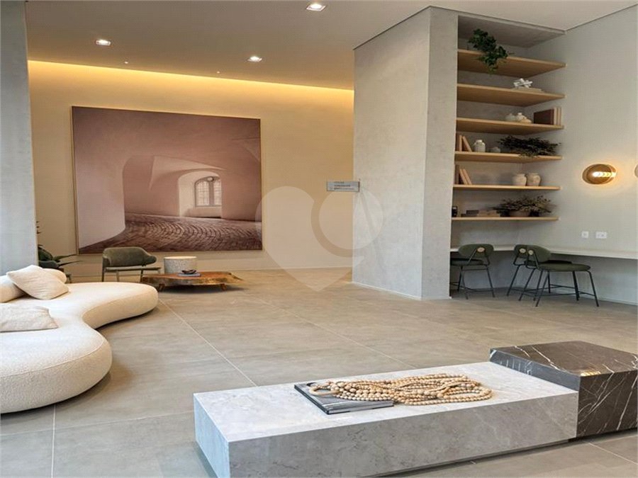 Apartamento à venda com 3 suítes em Vila Clementino, São Paulo, SP