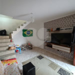 Casa à venda com 3 quartos, sendo 1 suíte,  em Jardim Santa Mônica, São Paulo, SP