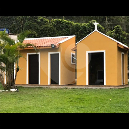 Chácara à venda com 4 quartos, sendo 1 suíte,  em Parque dos Jacarandás, Arujá, SP