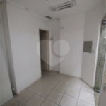 Sala à venda ou para alugar em Bangu, Rio de Janeiro, RJ