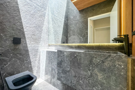 Casa à venda com 3 suítes no condomínio Villa dos Pinheiros, Indaiatuba - SP