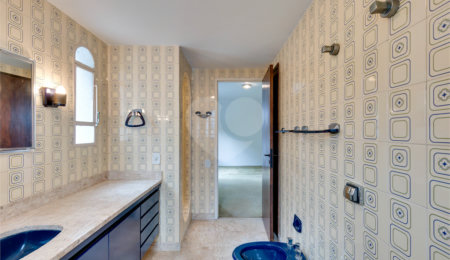 Apartamento à venda com 4 quartos, sendo 2 suítes,  em Granja Julieta, São Paulo, SP