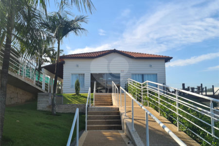 Casa à venda com 3 suítes no condomínio Reserva dos Vinhedos, Louveira - SP