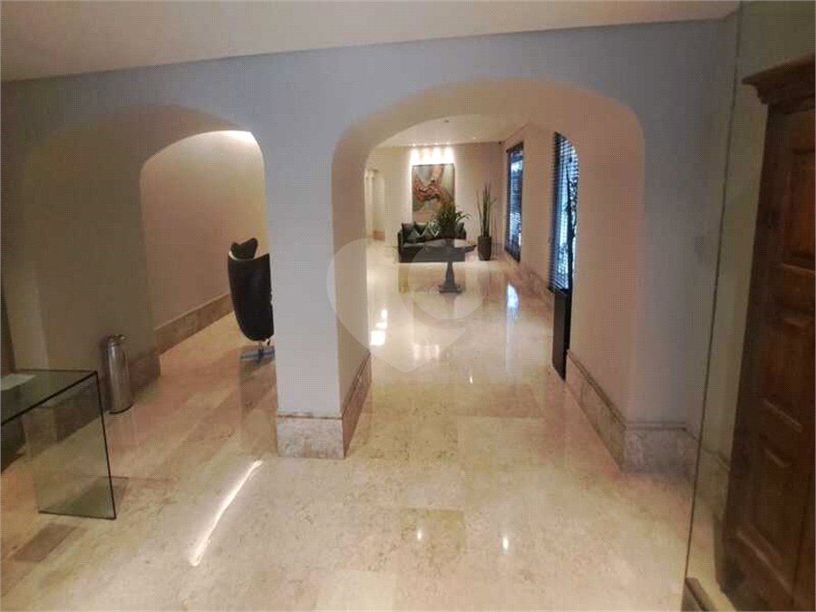 Apartamento à venda com 3 quartos, sendo 1 suíte, em Pinheiros, São Paulo, SP