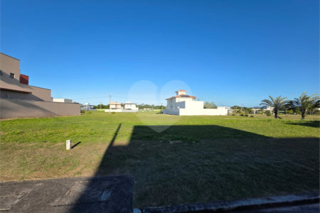 Terreno à venda em Ogiva, Cabo Frio, RJ