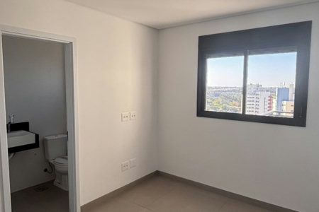 Apartamento à venda com 3 suítes em Edifício Majestic, Presidente Prudente, SP
