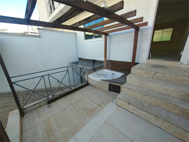 Sobrado à venda com 3 quartos, sendo 1 suíte,  em Vila Guilherme, São Paulo, SP