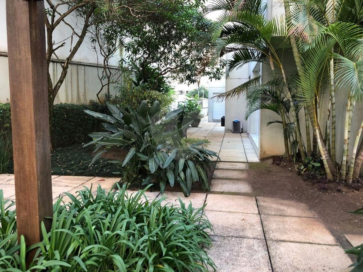 Apartamento à venda com 3 suítes em Vila Suzana, São Paulo, SP