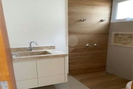 Casa à venda com 3 suítes no condomínio Residencial Viena, Indaiatuba - SP