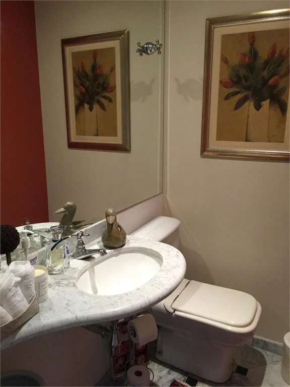 Apartamento à venda com 4 suítes em Vila Suzana, São Paulo, SP