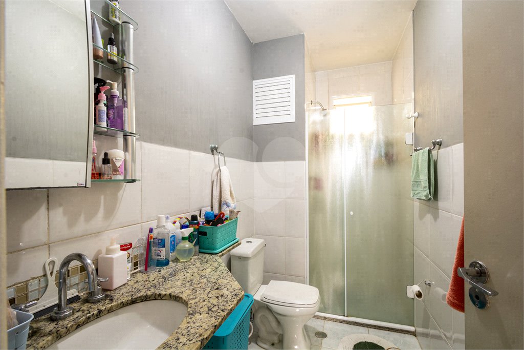 Casa à venda com 3 quartos, sendo 1 suíte, no condomínio Inter Ville Condominium House, São Paulo - SP