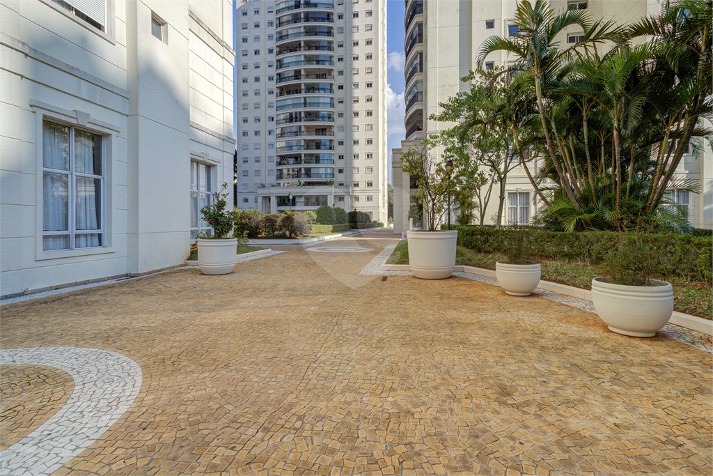 Cobertura à venda com 4 quartos, sendo 1 suíte, em Jardim Marajoara, São Paulo, SP