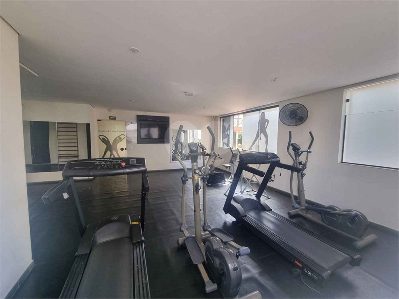 Apartamento à venda com 3 quartos, sendo 1 suíte, em Santana, São Paulo, SP