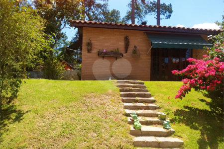 Casa à venda com 3 suítes em Alto da Serra (mailasqui), São Roque, SP