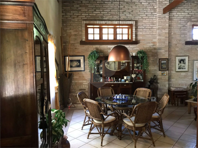 Casa à venda com 3 suítes no condomínio Parque Imperial da Cantareira, Mairiporã - SP