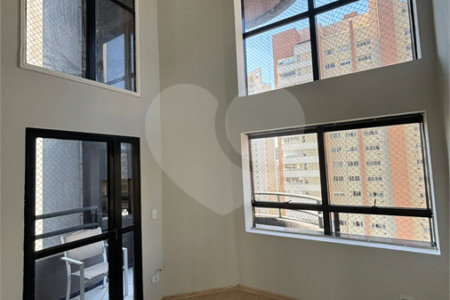 Apartamento à venda ou para alugar com 1 suíte em Vila Suzana, São Paulo, SP