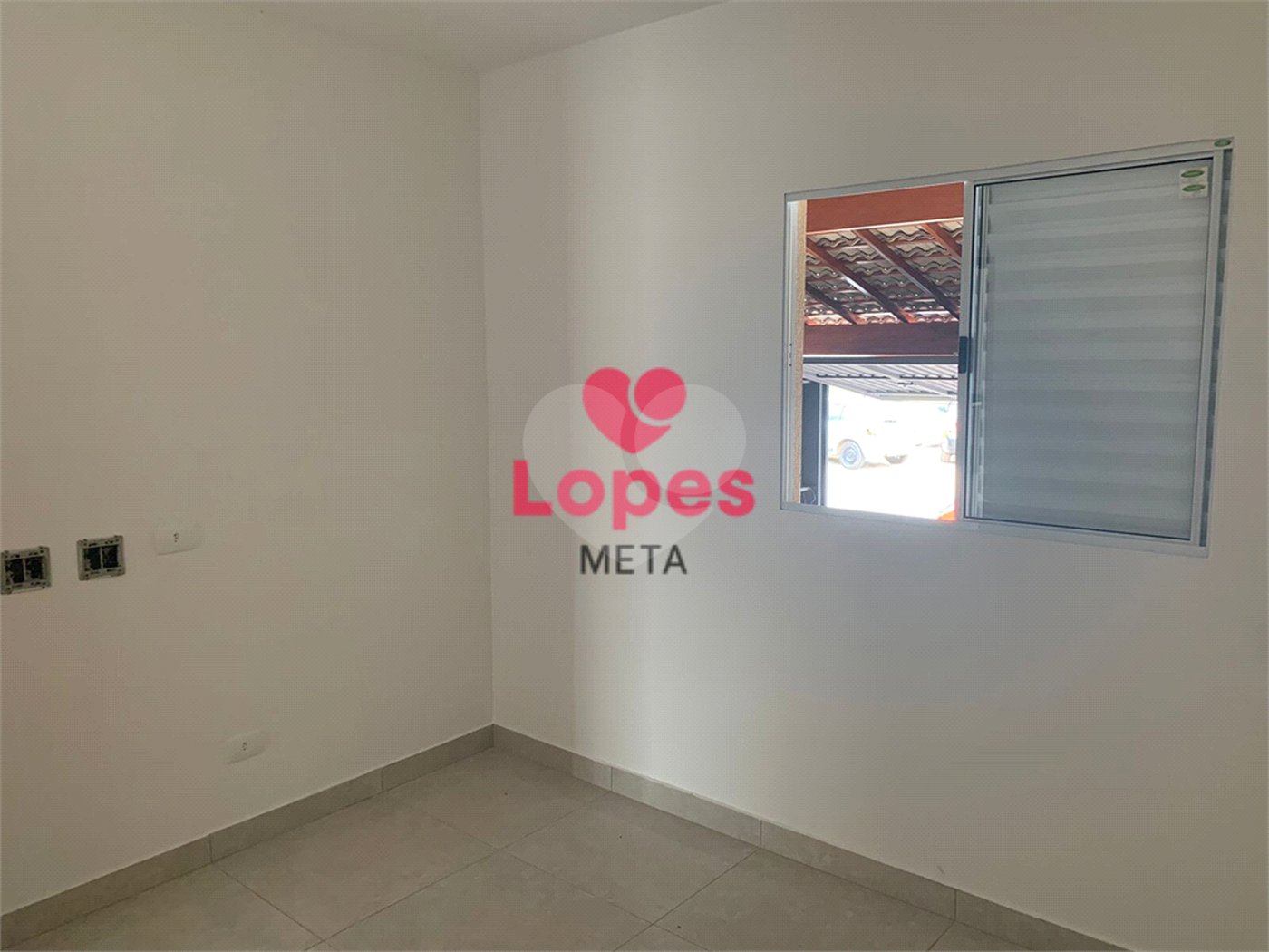 Casa à venda com 2 quartos, sendo 1 suíte, em Conjunto Residencial Dom Pedro Ii, São José dos Campos, SP