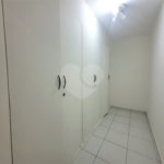 Apartamento à venda com 4 quartos, sendo 1 suíte, em Copacabana, Rio de Janeiro, RJ