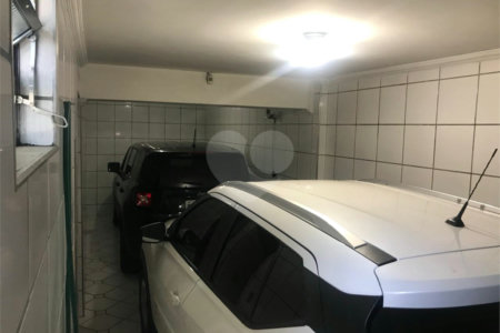 Sobrado à venda com 4 quartos, sendo 2 suítes,  em Vila Pompéia, São Paulo, SP