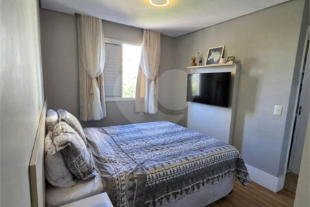 Apartamento à venda com 2 quartos, sendo 1 suíte,  em Vila Andrade, São Paulo, SP