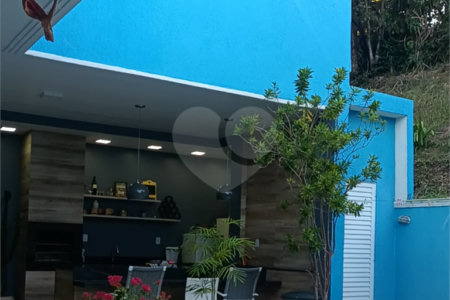 Casa à venda com 3 quartos, sendo 1 suíte, no condomínio Mansões da Prata, Rio de Janeiro - RJ