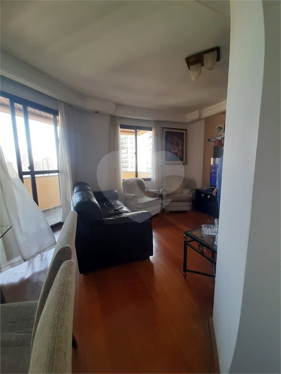Apartamento à venda com 3 quartos, sendo 1 suíte, em Santana, São Paulo, SP