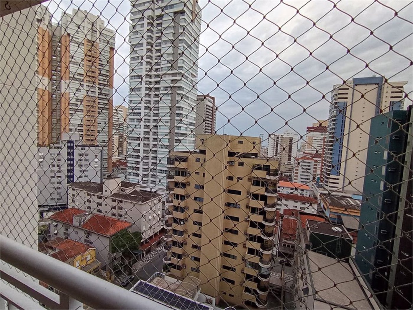 Apartamento Residencial à venda, Gonzaga, Santos - AP0695.