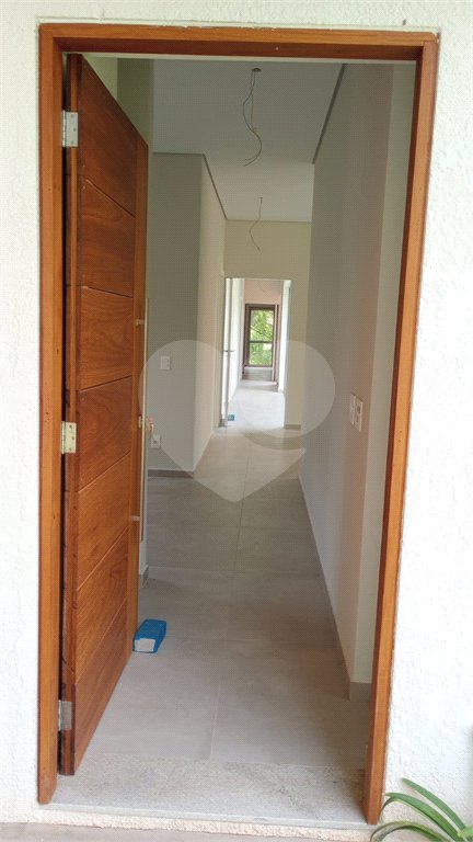 Casa à venda com 4 suítes no condomínio Estância Marambaia, Vinhedo - SP