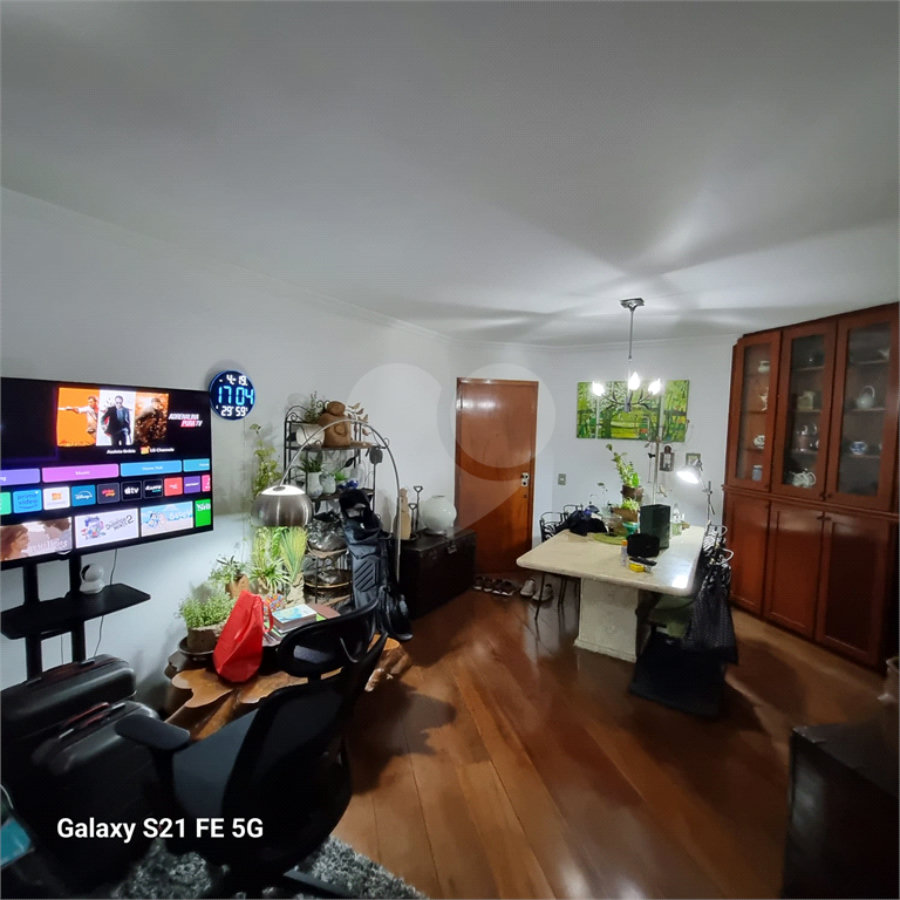 Apartamento à venda com 3 quartos, sendo 1 suíte, em Indianópolis, São Paulo, SP